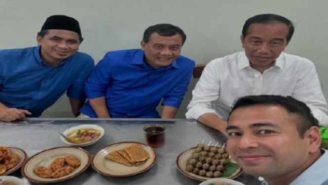 Jokowi bersama Raffi Ahmad dan Cagub Cawagub Jateng Luthfi-Yasin