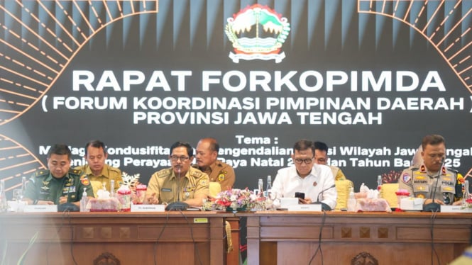 Pj Gubernur Jateng Nana Sudjana