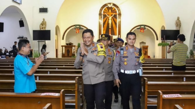 Kapolda Jateng Irjen Pol Ribut H Wibowo sidak gereja