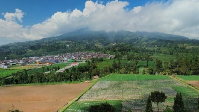 Lapangan Kledung Temanggung