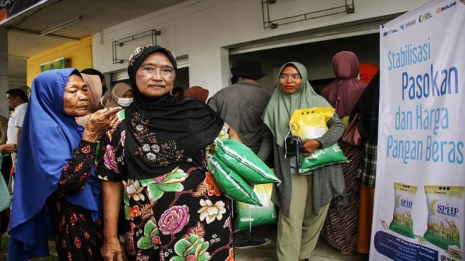 Perum BULOG meluncurkan program SPHP periode Juli_Desember 2025