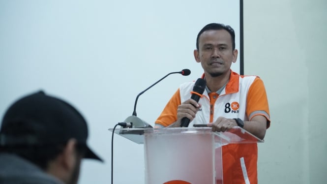 Ketua DPW PKS Jateng baru Hadi Santoso