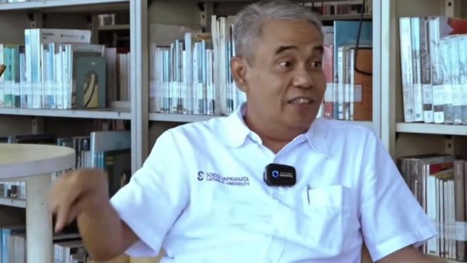 Rektor SCU Semarang, Dr Ferdinandus Hindiarto