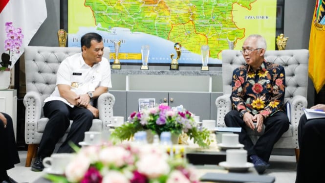Gubernur Jawa Tengah, Ahmad Lutfi