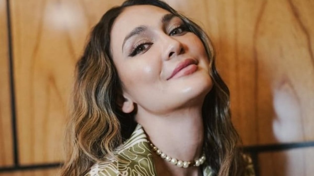 Ilustrasi Luna Maya