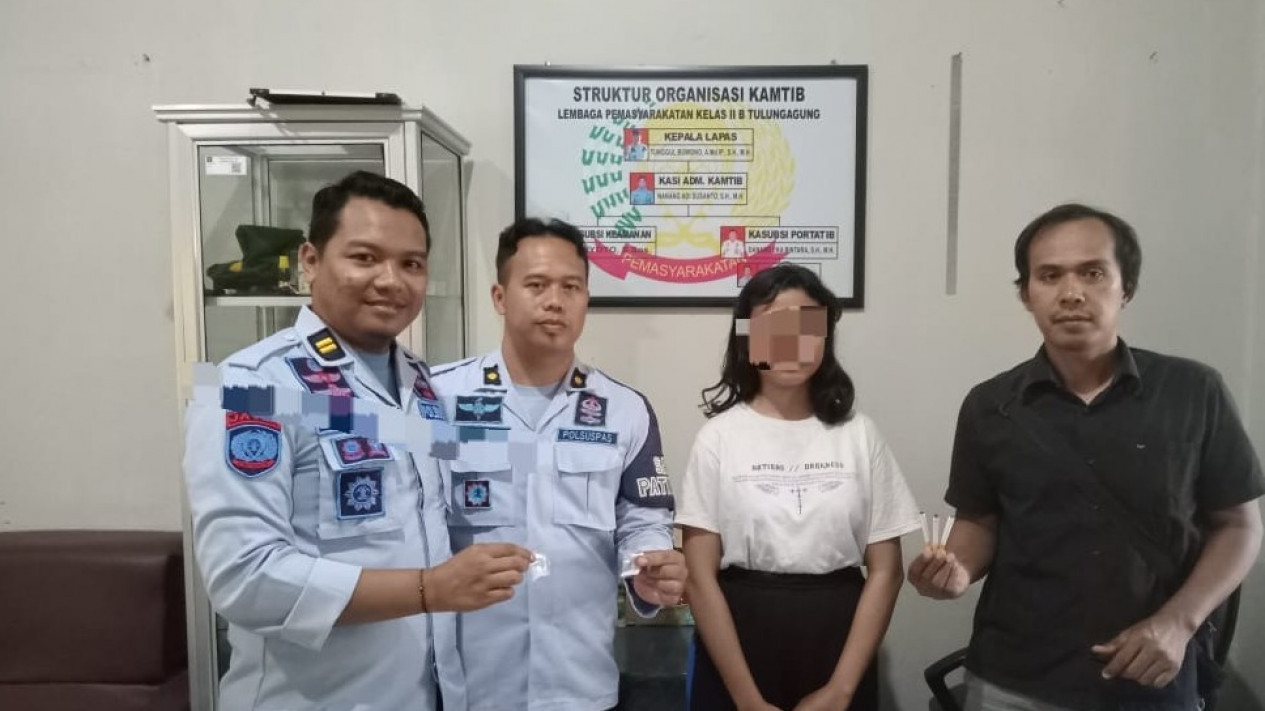 Terciduk, Pelajar Perempuan di Tulungagung Hendak Selundupkan Rokok Isi  Sabu ke Lapas
