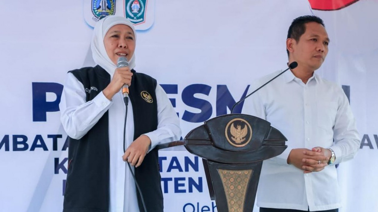 Gubernur khofifah dan Bupati Lumajang