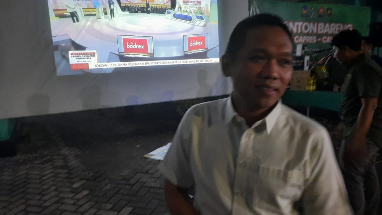 Ketua Timprov AMIN Jatim, Cak Thoriq, di acara nobar debat capres.