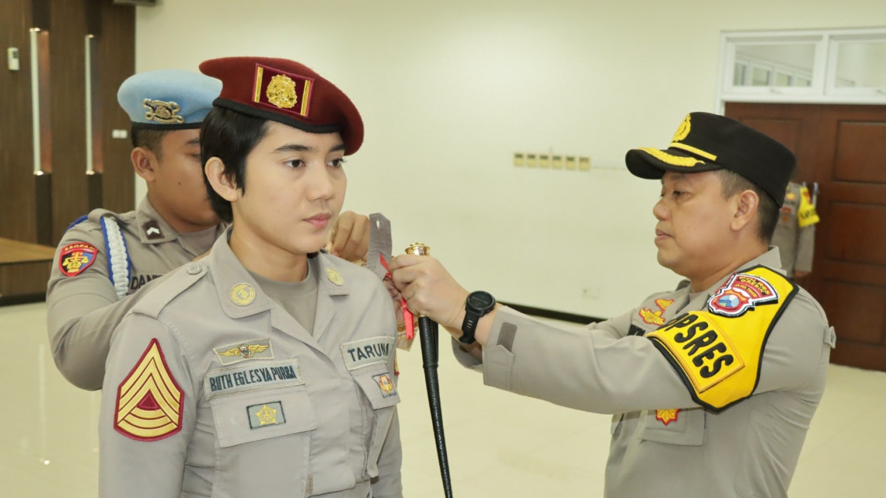 Kapolres Gresik AKBP Adhitya Panji Anom