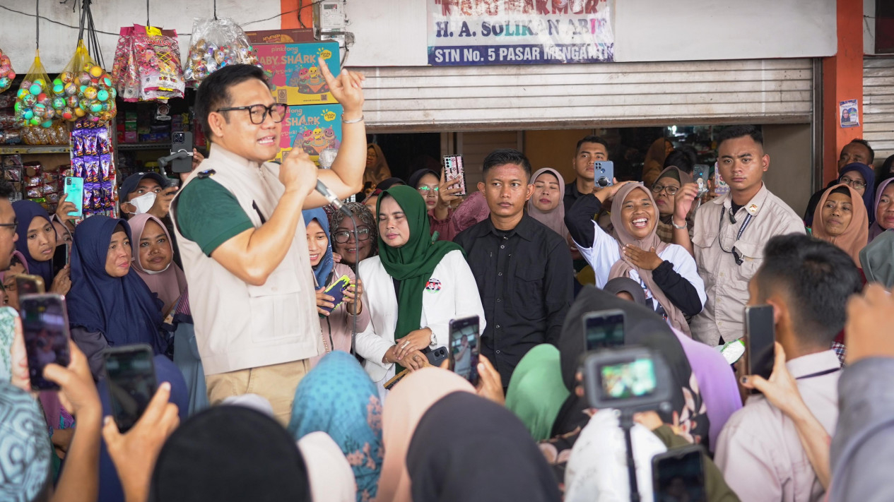 Cak Imin saat kampanye di Pasar Menganti Gresik
