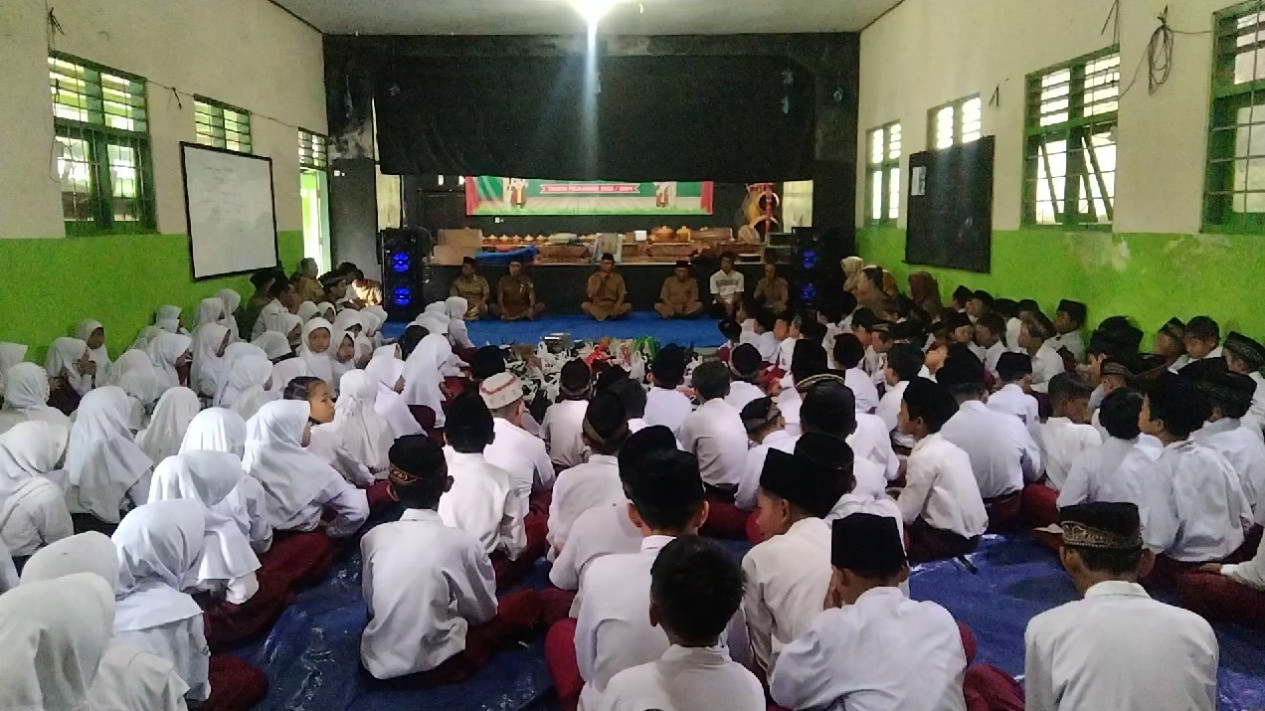 Doa bersama untuk korban pembunuhan
