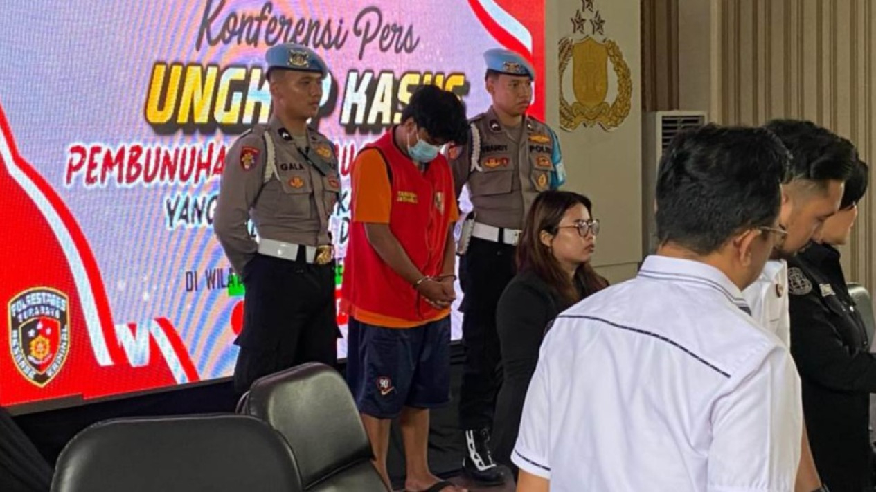 Tersangkah pembunuh ayah kandung di Surabaya diamankan polisi