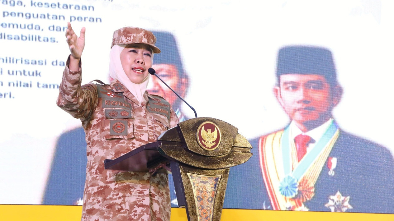 Khofifah Indar Parawansa membuka Jatim Retreat 2025