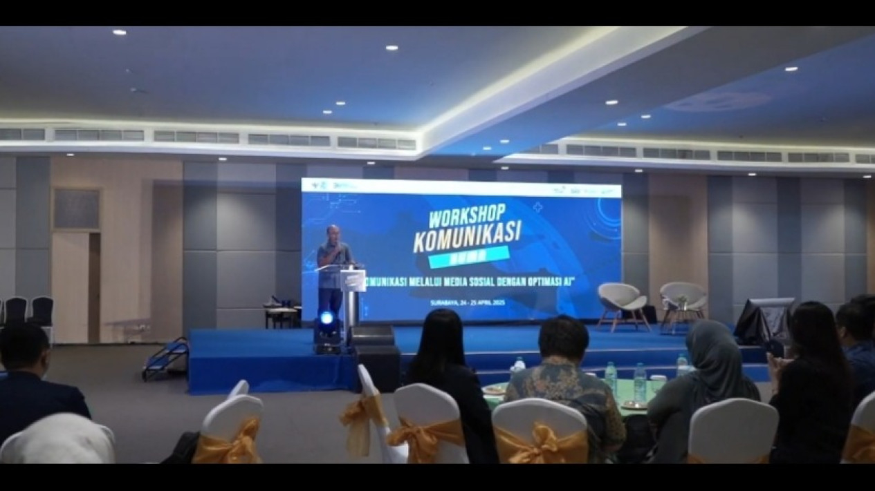 Workshop tentang AI oleh Airnav di Surabaya.