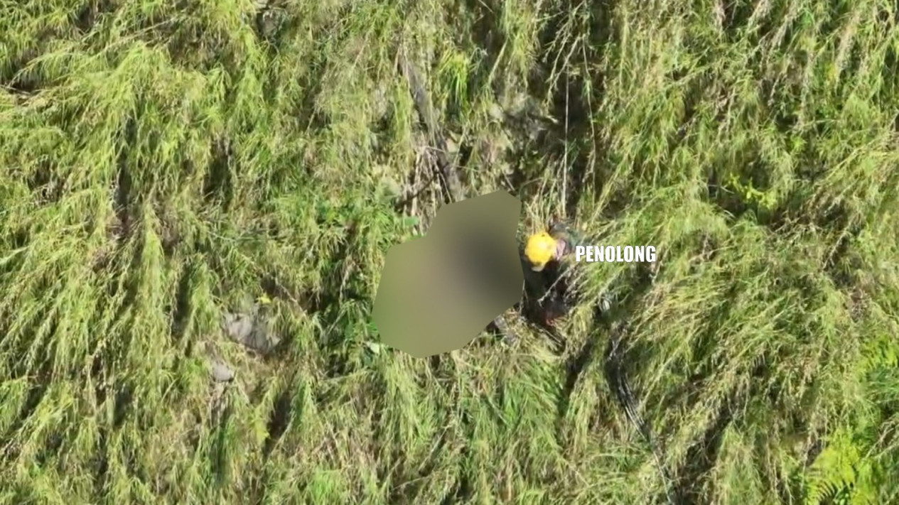 Fahrul Ditemukan Tim SAR Gabungan di Jurang Gunung Saeng.