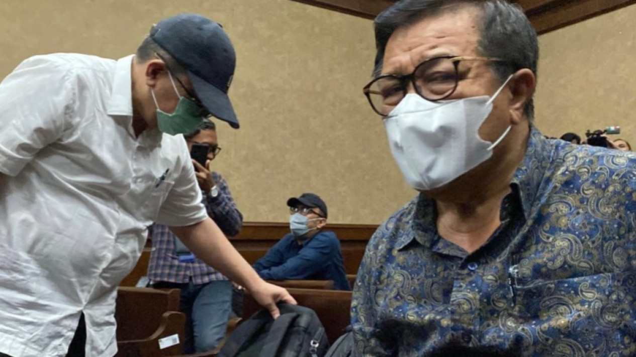 Hakim non aktif Pengadilan Negeri Surabaya, Erintuah Damanik