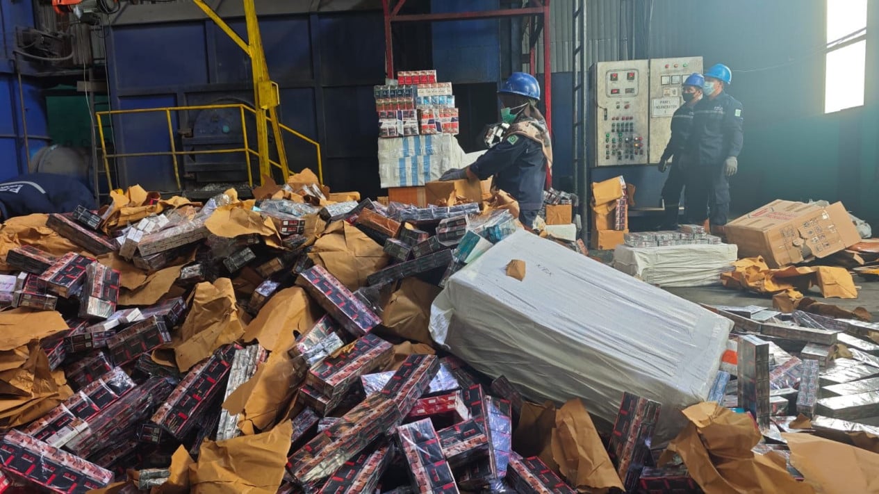 Pemusnahan Rokok Ilegal