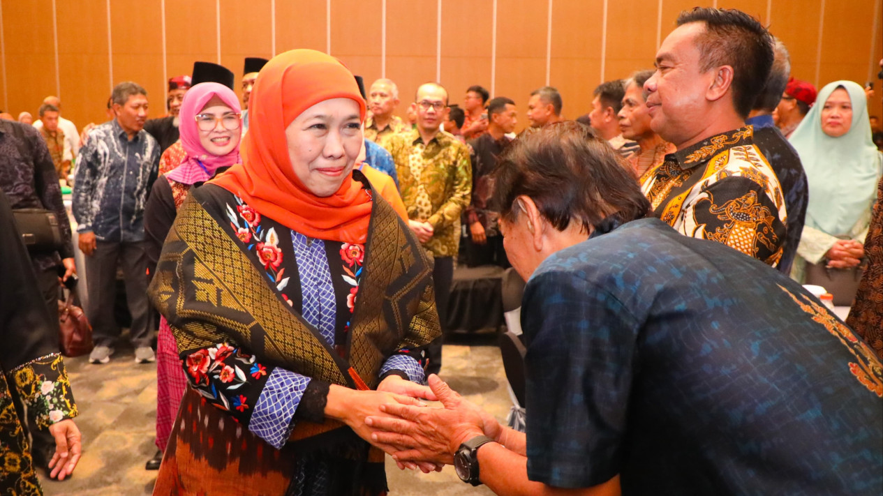 Khofifah di Forum Silaturahmi Warga Jatim di NTB
