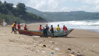 Nelayan Tulungagung: Solar Naik Tidak Masalah Asal Tidak Dibatasi