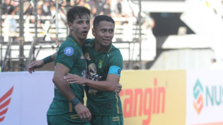 Bruno Moreira selebrasi usai mencetak gol ke gawang Arema FC. Bruno Moreira selebrasi usai mencetak gol ke gawang Arema FC.