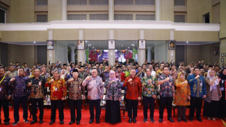 Tingkatkan Kompetensi Hukum, Kades dan Lurah se-Jatim Dilatih Pra Paralegal