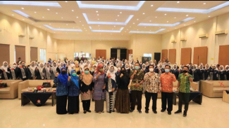 Ketua PC IBI Kabupaten Mojokerto Rany Juliastuti Ketua PC IBI Kabupaten Mojokerto Rany Juliastuti