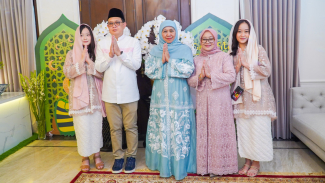 Khofifah open house dan halal bihalal di kediamannya Khofifah open house dan halal bihalal di kediamannya