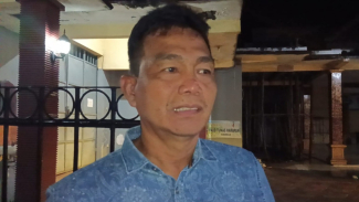 Kepala Desa Sidorejo, Danang Catur Budi Utomo. Kepala Desa Sidorejo, Danang Catur Budi Utomo.