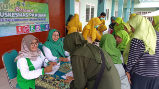 Pemeriksaan Kesehatan Gratis PC Muslimat NU Sumenep