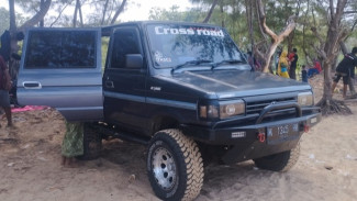Kijang Kotak yang sudah dimodifikasi. Kijang Kotak yang sudah dimodifikasi.