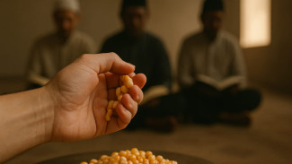 Doa dan Jagung, Tahlilan Unik ala Warga Lamongan