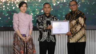 Gresik Dinobatkan Kabupaten Layak Anak 2025