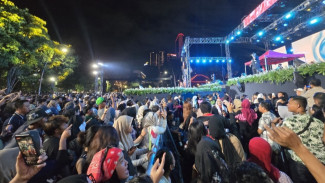 NDX AKA Sukses Hibur Ribuan Warga Jatim di Pesta Rakyat HUT RI ke-80 di Grahadi