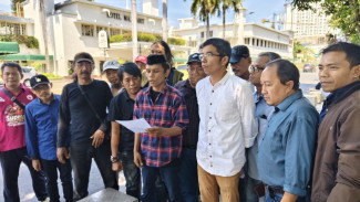 Mantan Aktivis ’98 Sesalkan Aksi Anarkis di Grahadi, Minta Pemerintah Selesaikan Akar Masalah