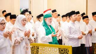 Gubernur Khofifah Ajak Perangkat Daerah Lakukan Kajian Kitab Mutiara Nasehat Syech Abdul Qadir Jailani