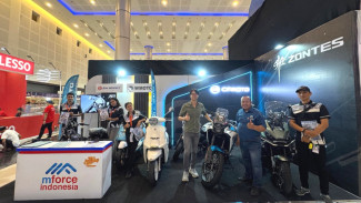 Motor Asal Eropa dan Amerika Nampang di Pekan Raya Jatim 2025 Surabaya