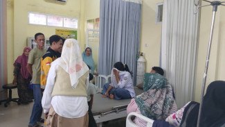 Menu MBG Selain Berulat, Delapan Siswa SMK Tambakboyo Tuban juga Diduga Keracunan