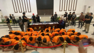 Inilah 34 Tersangka Kasus Pesta Gay di Surabaya