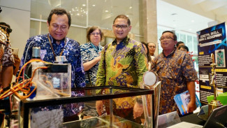Pelajar Jatim Pamer Inovasi Era Disrupsi di Demo Day Century & Digital Skill 2025