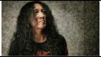 Vocalis Band Rock Ecky Lamoh Meninggal Dunia, Sisakan Duka Mendalam