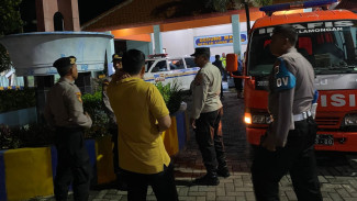 Mayat Pria Ditemukan di Pinggir Rel KA di Lamongan, Diduga Anggota Polda Jatim