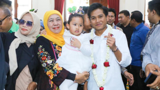 Dari Pesan Gubernur Khofifah Hingga Hebohnya Penggemar Valen D'Academy7