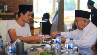 Muncul Nama Kiai Asep Jelang Muktamar NU ke-35, Imjaz: Paket Lengkap Rais Aam