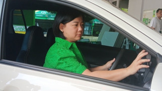 Cerita Dokter Rosa, Driver GrabCar yang Bantu Lahiran Penumpangnya di Dalam Mobil