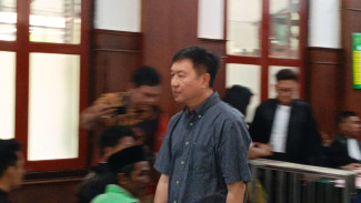 Majelis Hakim Tolak Seluruh Eksepsi Hermanto Oerip