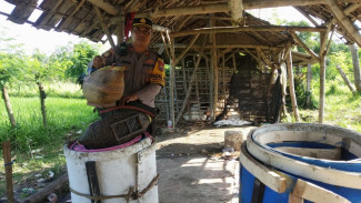 Arena Sabung Ayam di Lamongan Digrebek Polisi, Pelaku Kocar-kacir Melarikan Diri