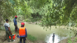 Dua Anak Kembar di Bojonegoro Meninggal Tenggelam Saat Mencari Ikan