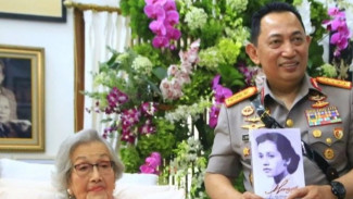 Istri Almarhum Polisi Hoegeng Wafat di Usia 1 Abad, Polri Berduka