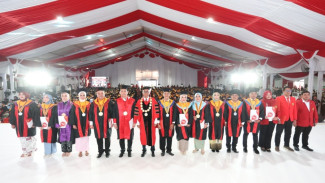 Makna Kampus Untag Surabaya Menghadap ke Timur Terungkap saat Wisuda ke-132