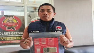 Satresnarkoba Polres Gresik Tangkap Pria Cilacap, Edarkan Sabu di Bawean